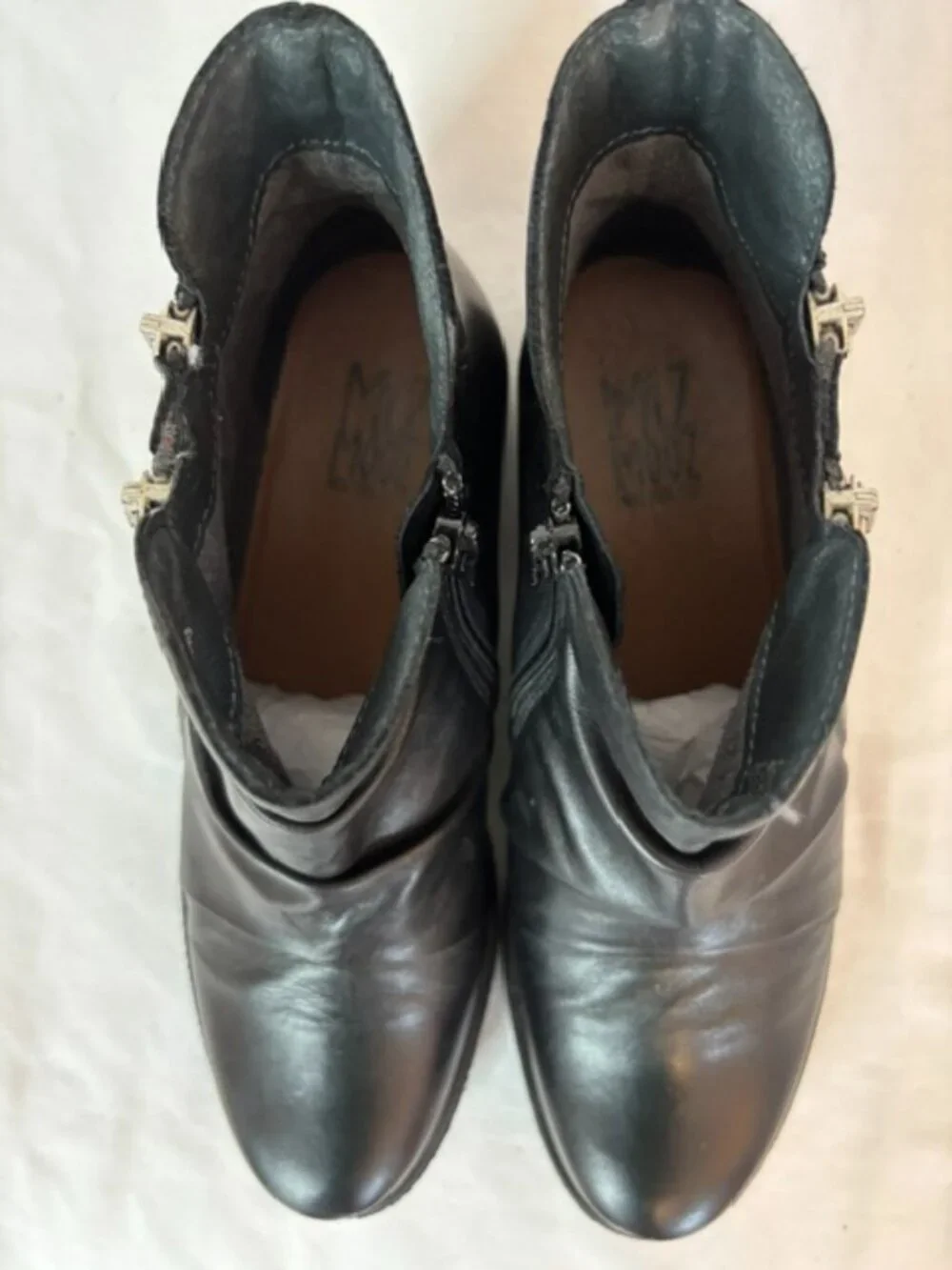 Miz Mooz Logic Black Leather Ruched Dual Zipper Ankle Boot Women's 38 (7.5 US)